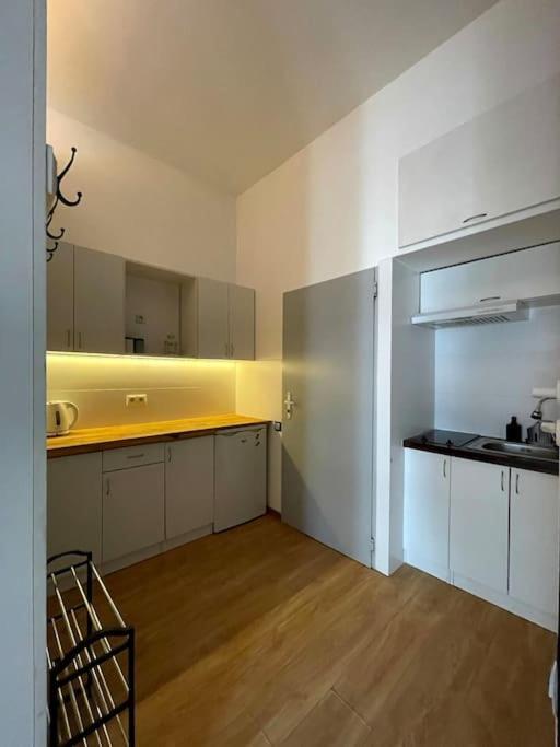 Bezagenta Centrum3 Studio Wi-Fi Great Location! Warsaw Exterior photo